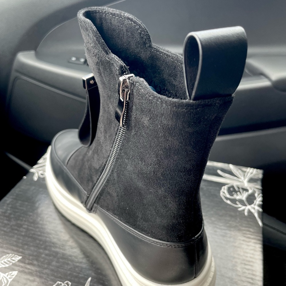❤️ NEW Cute Black Color Pair Boots - Picture 6 of 9